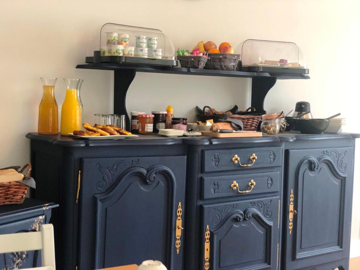 No 6 B&B Landivy Eksteriør billede