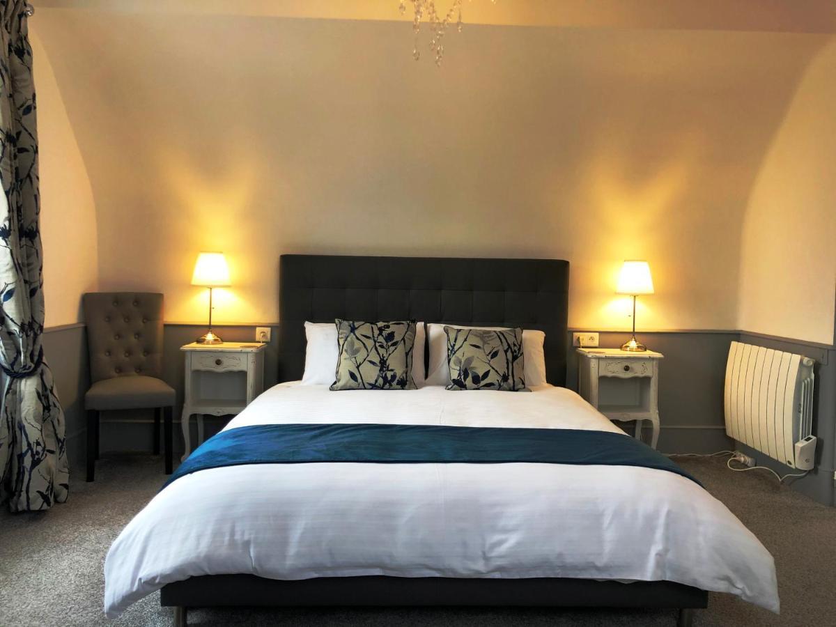 No 6 B&B Landivy Eksteriør billede